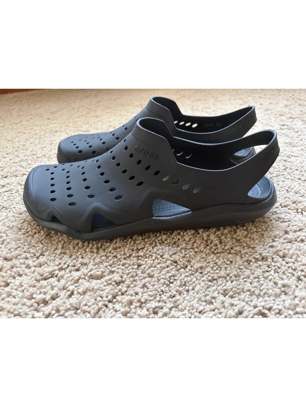 Crocs Men's Swiftwater Wave Sandals black size 9 M